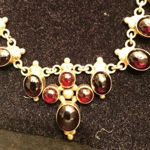Italian Renaissance design garnet necklace
